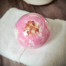 Load image into Gallery viewer, Sea Salt & Orchid Bath Bomb