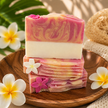 Load image into Gallery viewer, Plumeria