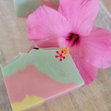 Carregar imagem no visualizador da galeria, Island Hibiscus