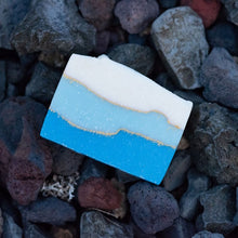 Carregar imagem no visualizador da galeria, Shore Waves