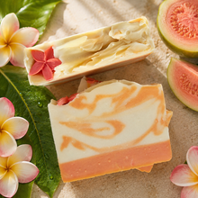 Carregar imagem no visualizador da galeria, Plumeria &amp; Guava
